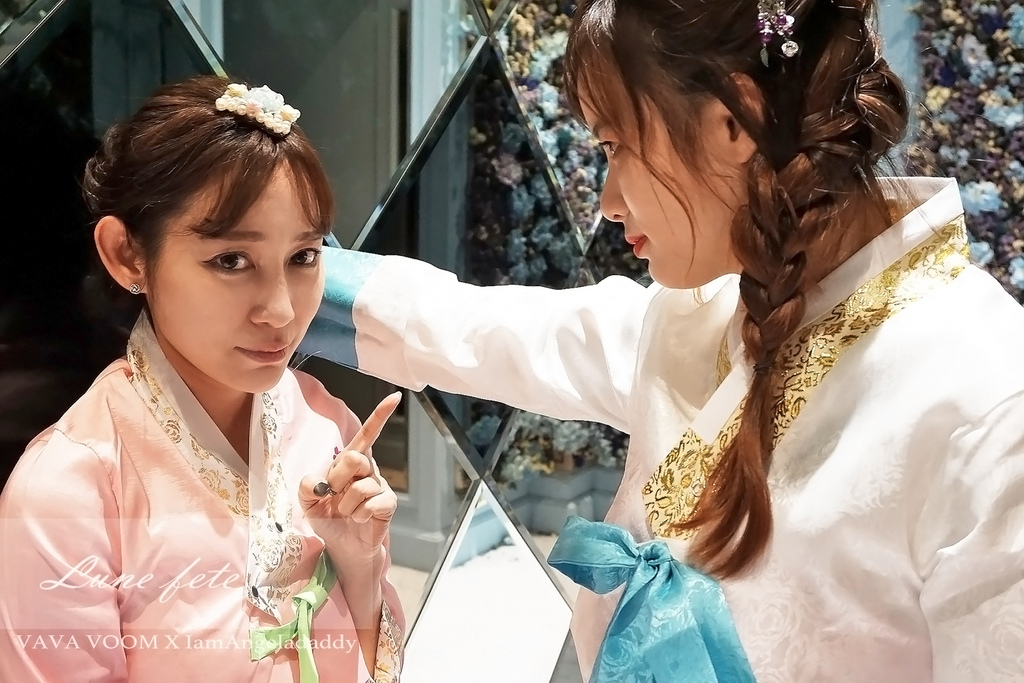 1111 韓服美拍不光棍_171112_0258