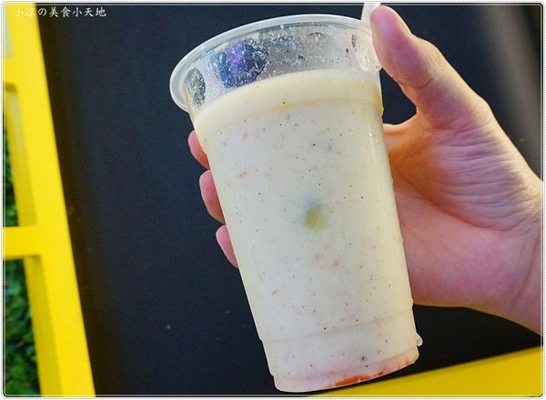 30鮮the juice沙冰果汁：台中西屯』30鮮 the Juice沙冰果汁║逢甲必喝木瓜牛奶。全新進化版，木瓜大神香醇濃好好喝啊！