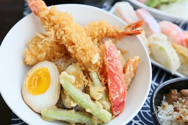 関ヶ原:【台南美食】漁港鮮貨每日現場販售!現切生魚片,丼飯、握壽司平價美味:関ヶ原