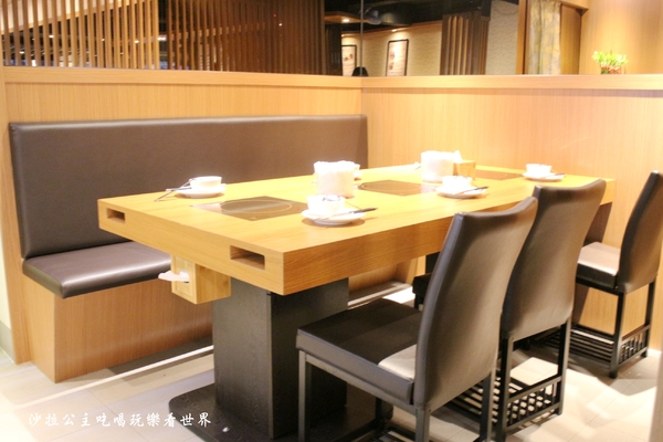 圍樂鮮境涮涮鍋：新店火鍋『圍樂鮮境涮涮鍋』捷運大坪林站/豪華雙人海鮮餐送10盎司肉片