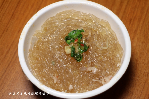 圍樂鮮境涮涮鍋：新店火鍋『圍樂鮮境涮涮鍋』捷運大坪林站/豪華雙人海鮮餐送10盎司肉片