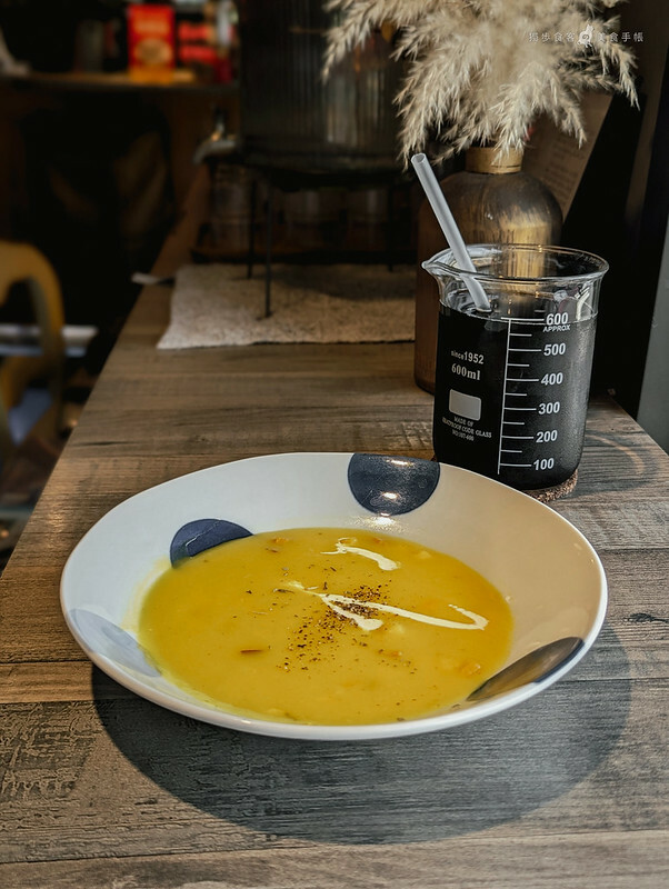 鼻子咖啡餐廳 NOSE920 【高雄,早午餐/咖啡】鼻子咖啡餐廳 NOSE920 - 高雄