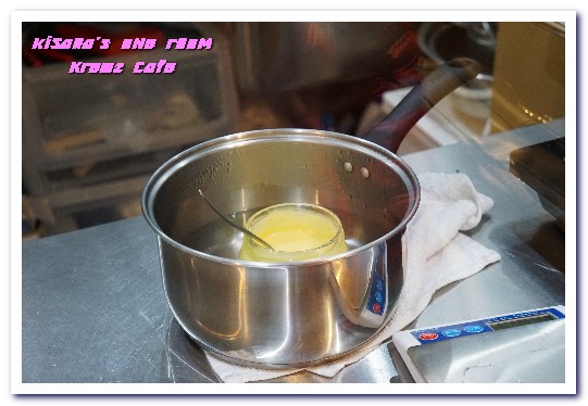 Kremz‭ ‬Cafe：民生社區甜點店／布蕾專賣店．一方玻璃罐裡的美麗世界──Kremz Cafe