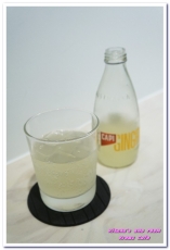 Kremz‭ ‬Cafe：民生社區甜點店／布蕾專賣店．一方玻璃罐裡的美麗世界──Kremz Cafe