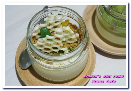 Kremz‭ ‬Cafe：民生社區甜點店／布蕾專賣店．一方玻璃罐裡的美麗世界──Kremz Cafe