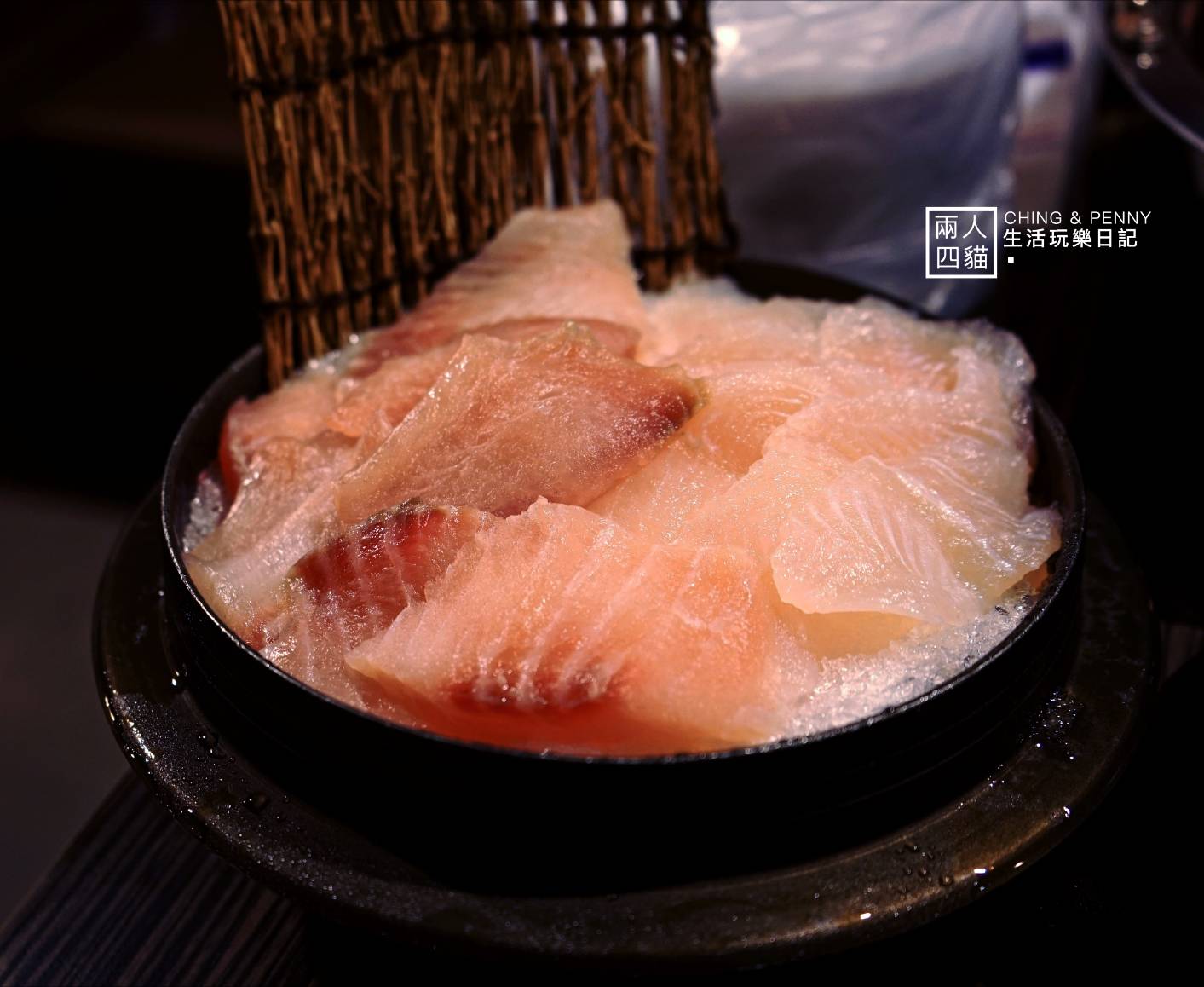 【苗栗|美食】 菜盤可換肉!頭份大肉盤火鍋 開鍋精緻刷刷鍋 (含菜單) 大推牛奶鍋底超香濃