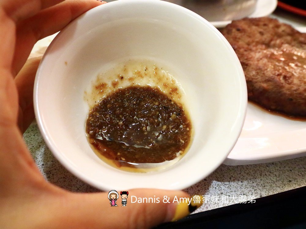 《新竹特色火鍋餐廳》二月牌沙茶爐。無菜單海鮮塔。霜降豬肉漿。吃宵夜的新選擇︱食尚玩家推薦美食(影片)