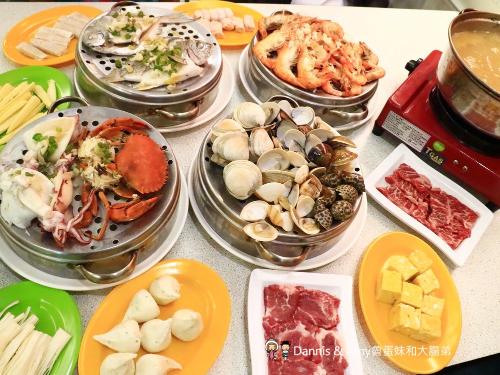 《新竹特色火鍋餐廳》二月牌沙茶爐。無菜單海鮮塔。霜降豬肉漿。吃宵夜的新選擇︱食尚玩家推薦美食(影片)