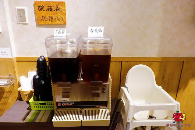 [食記] 新竹竹北-麵角麵食館 メン角 Q彈不軟爛烏龍麵 麻辣排骨麵軟嫩又開胃 豬肉胡麻拌麵焦香豬肉好對味