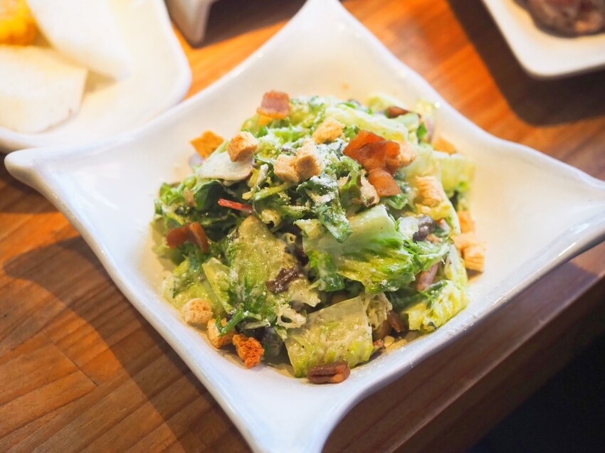 新北板橋府中燒肉推薦《町燒酒食》獨棟日式炭火烤肉居酒屋，夜晚氣氛滿點的炭火燒肉店