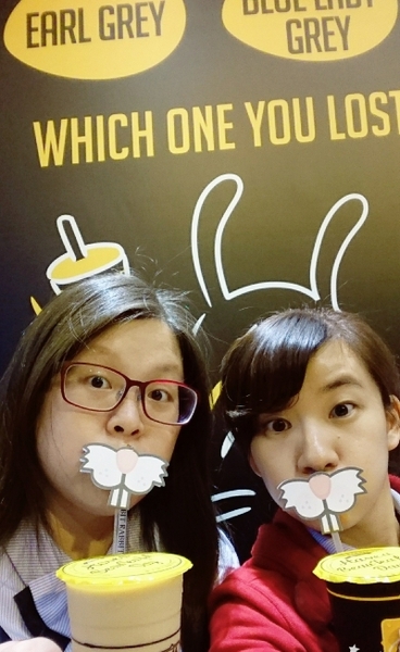 Rabbit Rabbit Tea 兔子兔子茶飲專賣店：高雄~Rabbit Rabbit Tea 兔子兔子茶飲專賣店(瑞豐南屏店)~超口愛毛怪及宇宙朵朵冰沙~還送限量兔嘴巴拍照~少女心大噴發~