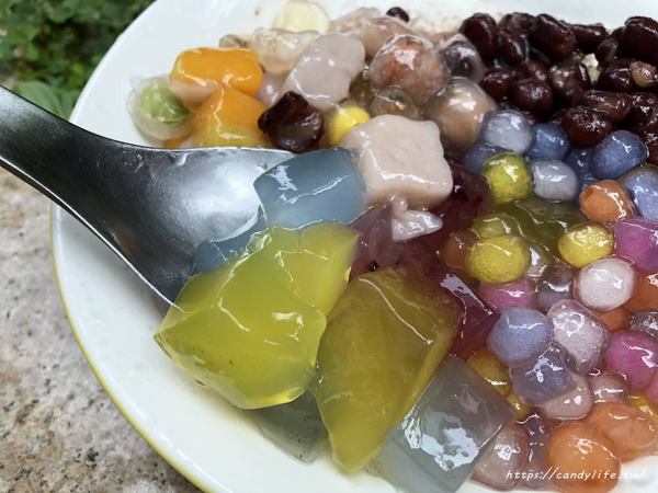 地芋添糖:台中美食│地芋添糖&包心粉圓專賣〃一中益民商圈必吃冰品!現蒸粉粿、釜蒸芋圓、手作包心粉圓~