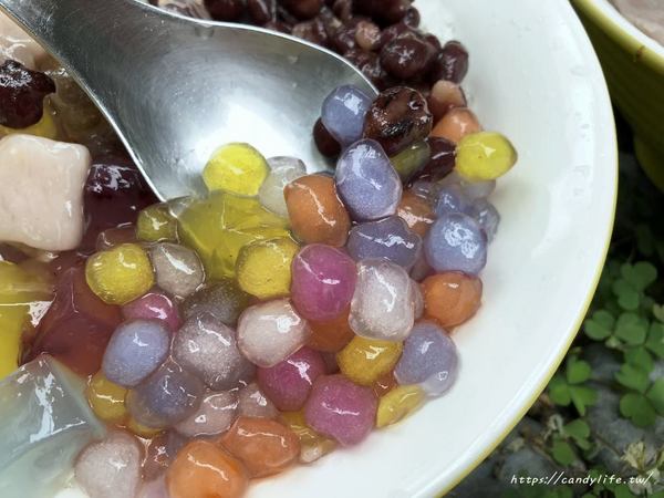 地芋添糖:台中美食│地芋添糖&包心粉圓專賣〃一中益民商圈必吃冰品!現蒸粉粿、釜蒸芋圓、手作包心粉圓~