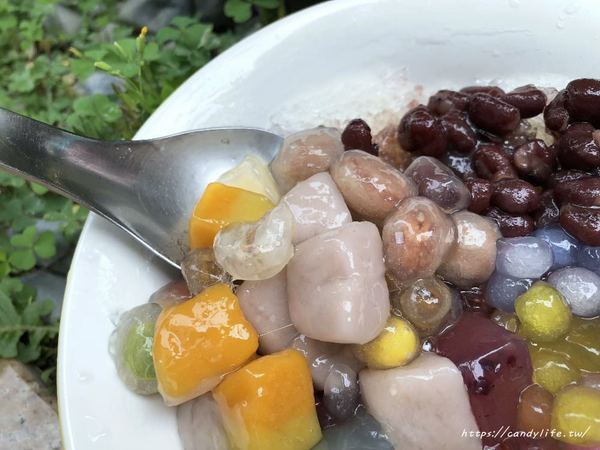 地芋添糖:台中美食│地芋添糖&包心粉圓專賣〃一中益民商圈必吃冰品!現蒸粉粿、釜蒸芋圓、手作包心粉圓~