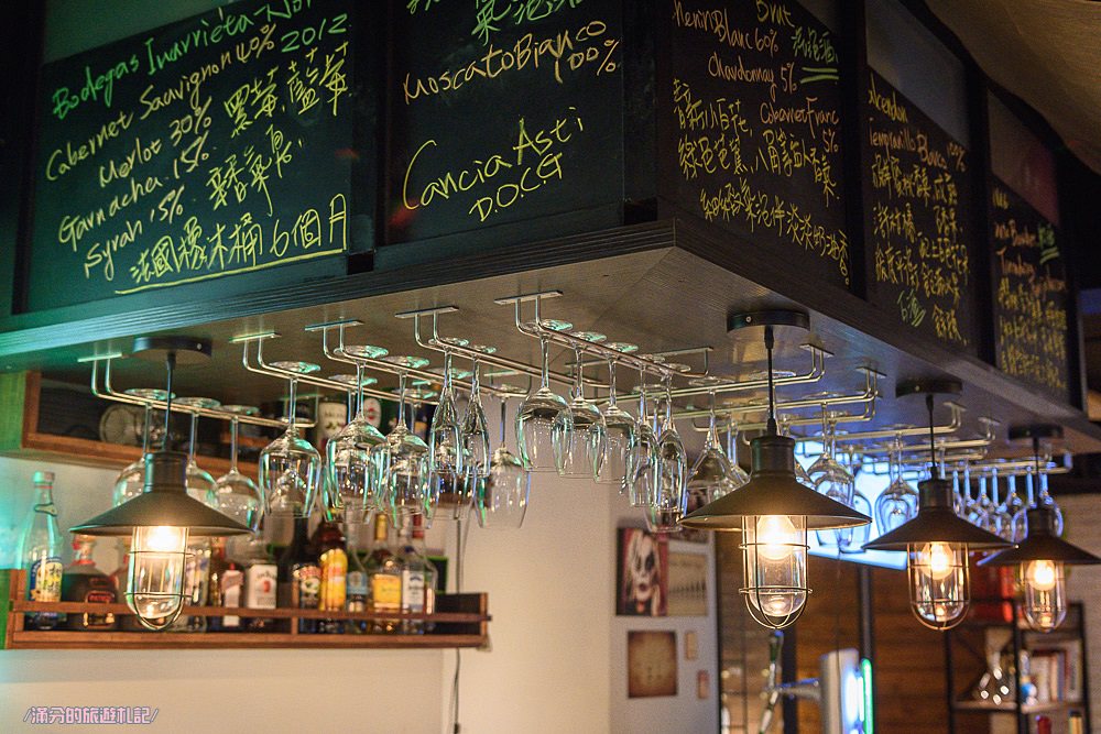 台北大安美食》Borracho Kitchen 酒鬼廚房 近捷運忠孝敦化站 有溫度的異國料理 下班後聚會小酌的好去處 - 滿分的旅遊札記
