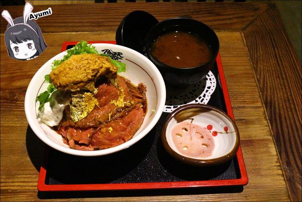 Power Beef：[食記]►台北中正區◄超豪華的土豪丼、澳洲Ｍ9和牛丼還有天菜等級的小鮮肉廚師們盡在Power Beef
