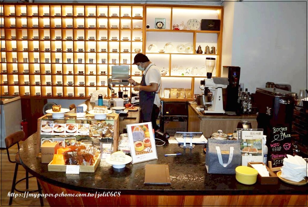 台北市中山區【波赫士領地精品咖啡館】明水店~台北咖啡廳推薦 台北下午茶餐廳推薦 超人氣千層蛋糕、提拉米蘇 是台北甜點必吃首選