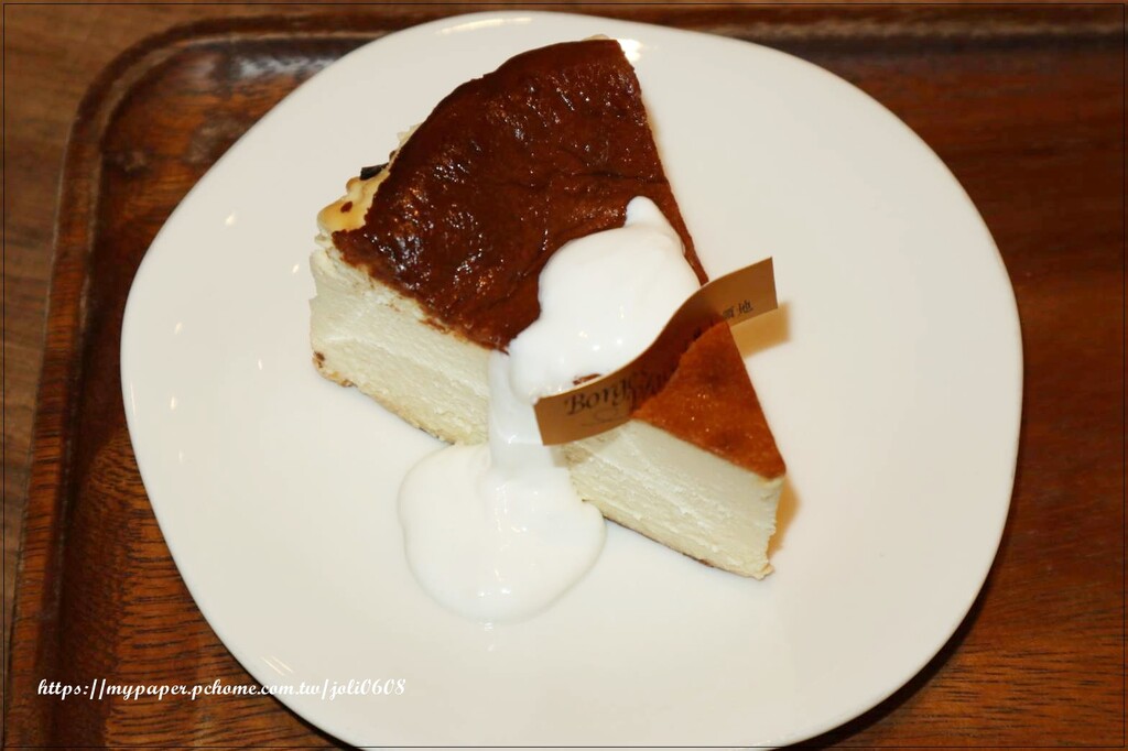 台北市中山區【波赫士領地精品咖啡館】明水店~台北咖啡廳推薦 台北下午茶餐廳推薦 超人氣千層蛋糕、提拉米蘇 是台北甜點必吃首選