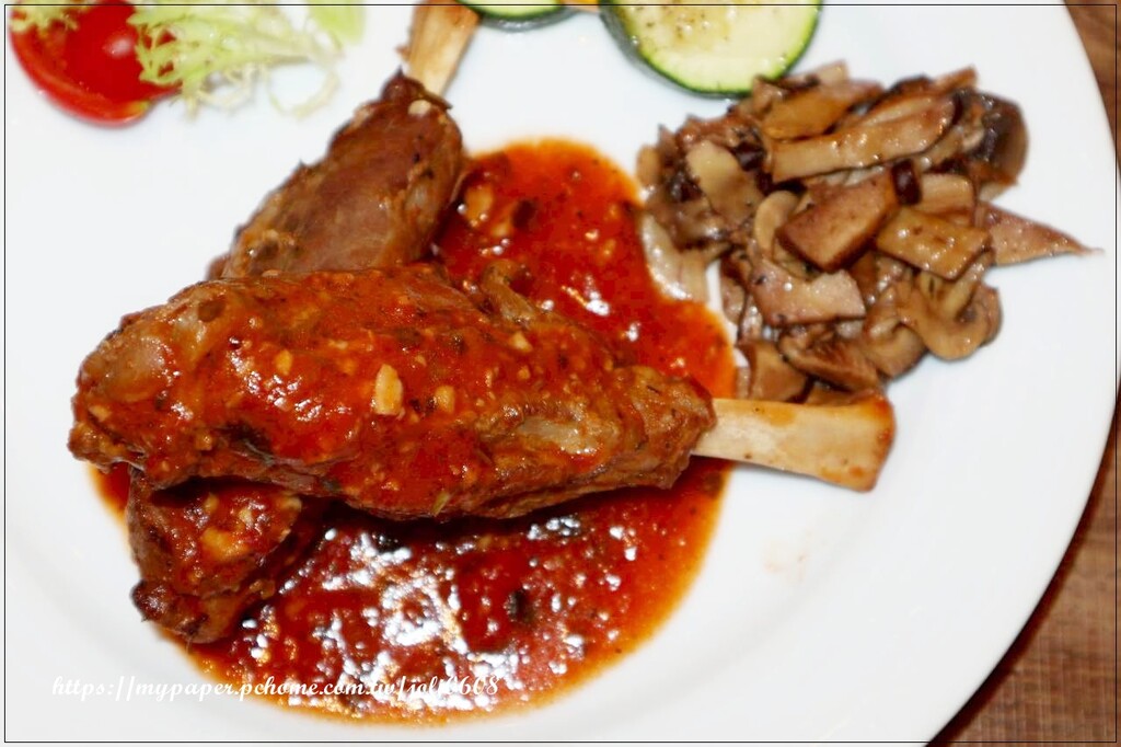 台北市中山區【波赫士領地精品咖啡館】明水店~台北咖啡廳推薦 台北下午茶餐廳推薦 超人氣千層蛋糕、提拉米蘇 是台北甜點必吃首選