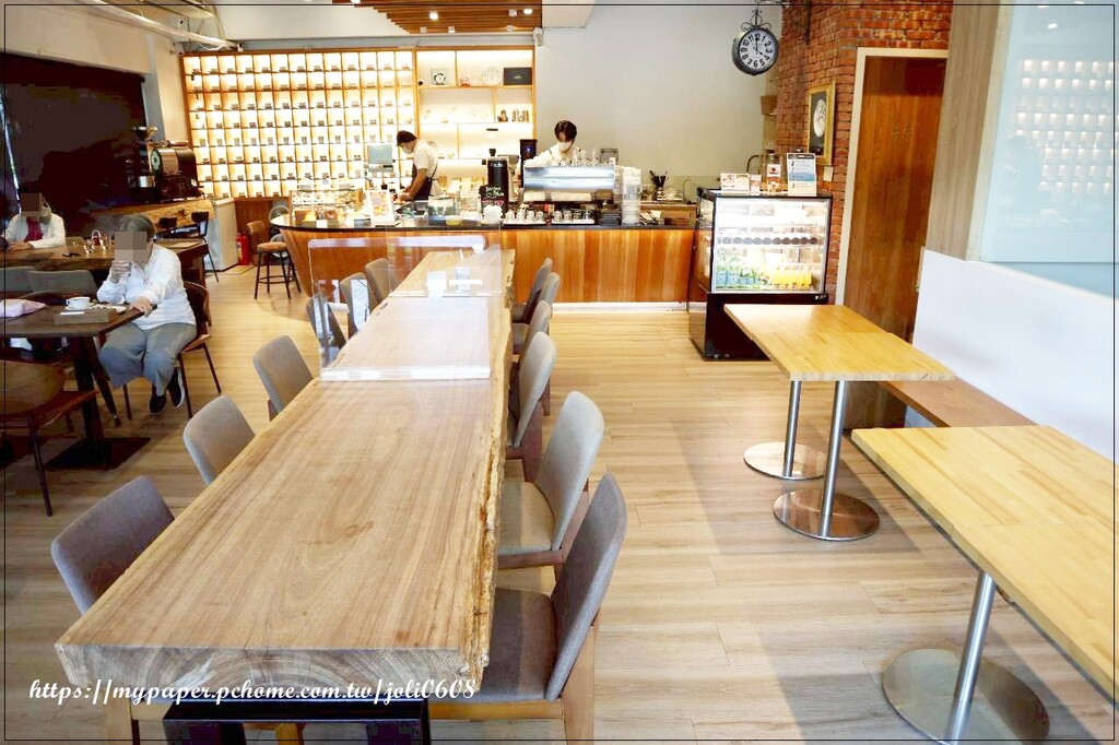 台北市中山區【波赫士領地精品咖啡館】明水店~台北咖啡廳推薦 台北下午茶餐廳推薦 超人氣千層蛋糕、提拉米蘇 是台北甜點必吃首選