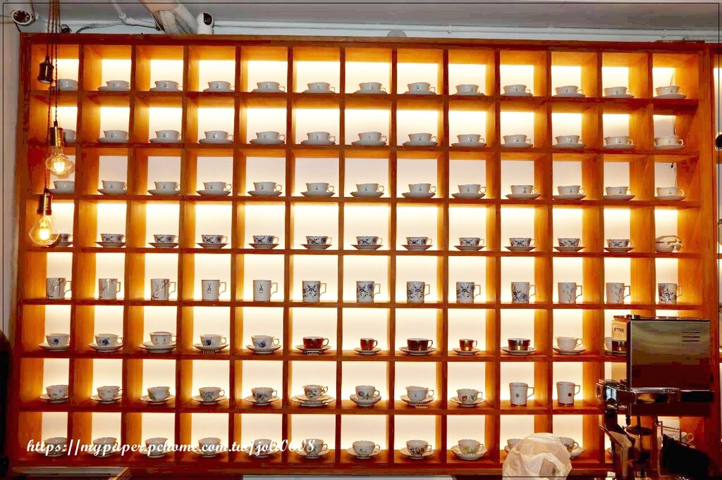 台北市中山區【波赫士領地精品咖啡館】明水店~台北咖啡廳推薦 台北下午茶餐廳推薦 超人氣千層蛋糕、提拉米蘇 是台北甜點必吃首選