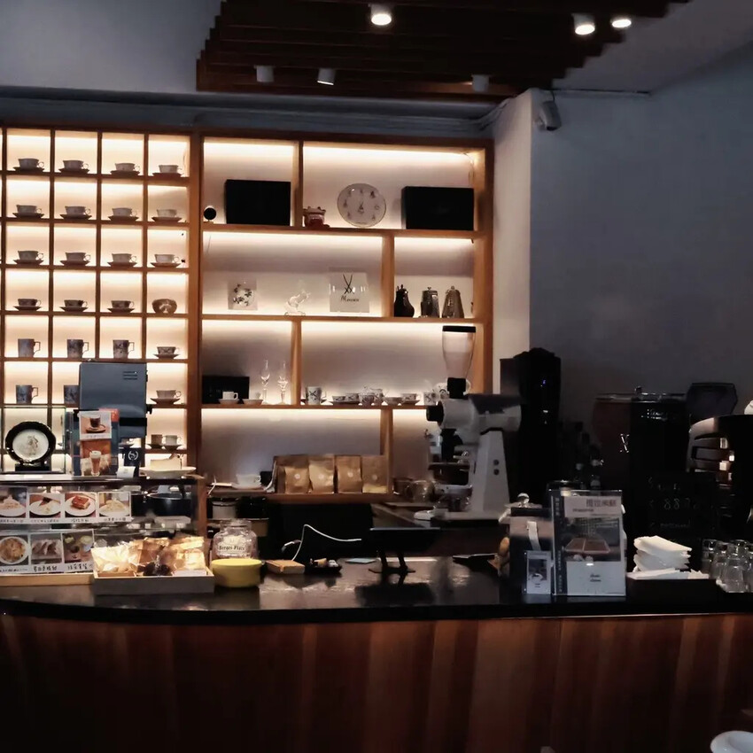 拉米蘇推薦首選!波赫士領地精品咖啡館明水店甜點控激推,一吃就 拉米蘇推薦首選!波赫士領地精品咖啡館明水店甜點控激推,一吃就