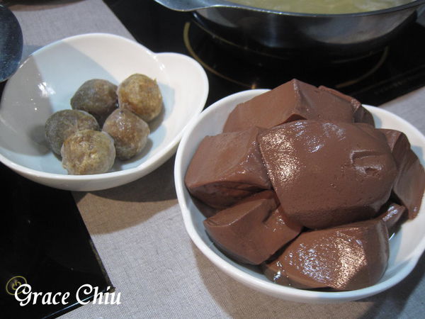 牛肉丸 鴨血 yame叻南洋風味火鍋 西門町火鍋 西門町涮涮鍋