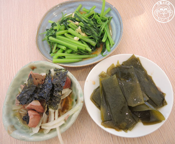 就是要炭香：呷飽祙【新北三重･就是要炭香】滋味滿點的柴燒雞肉