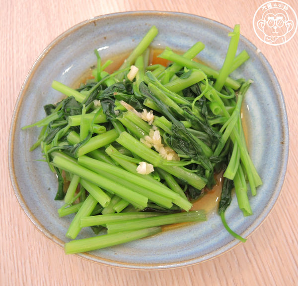 就是要炭香：呷飽祙【新北三重･就是要炭香】滋味滿點的柴燒雞肉