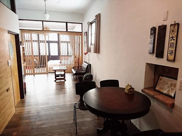 23658369_1688988437799505_601938139365775722_n