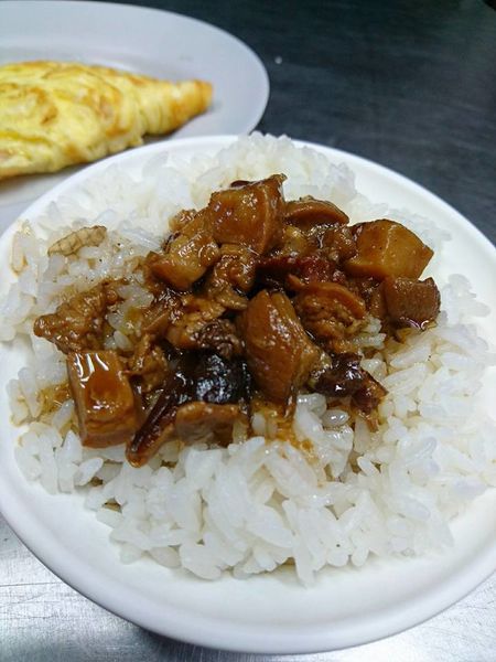 23380332_1685173138181035_2475402677684064748_n