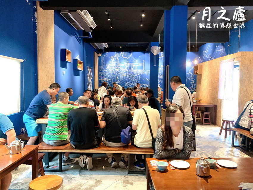 【花蓮美食】沒預約吃不到的炭烤梅子桶仔雞－月之廬食堂！誤打誤撞吃到花蓮熱門餐廳！ @猴屁的異想世界