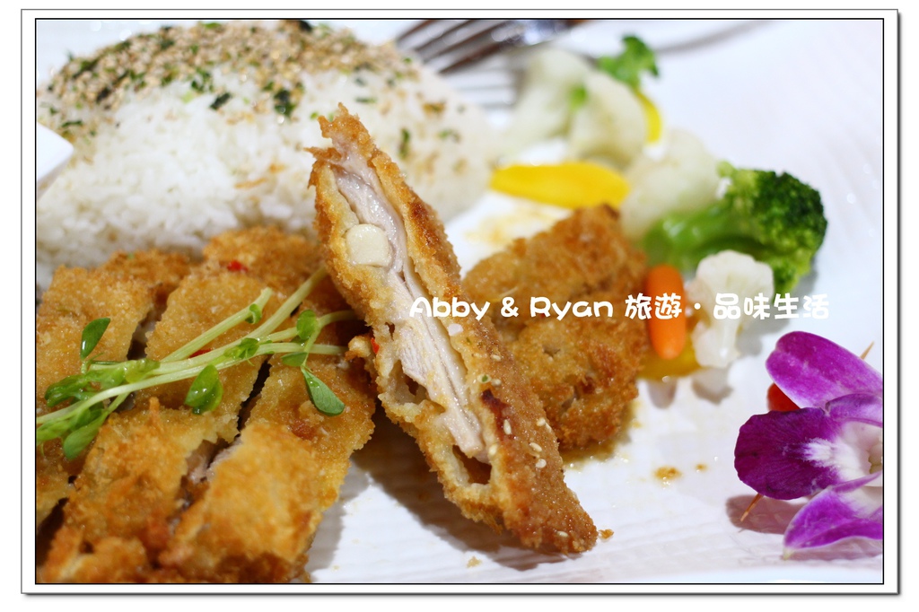 newIMG_9272.jpg newIMG_9272.jpg