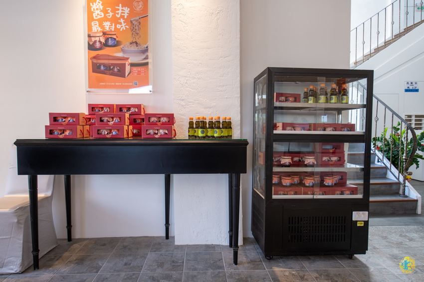 南崁台茂美食》明上園新川湘料理 – 老罈酸湯魚火鍋香氣宜人 麻辣鮮香的道地川味功夫合菜   - 時空幻境 凌雲江海清