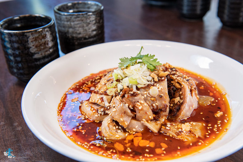 南崁台茂美食》明上園新川湘料理 – 老罈酸湯魚火鍋香氣宜人 麻辣鮮香的道地川味功夫合菜   - 時空幻境 凌雲江海清