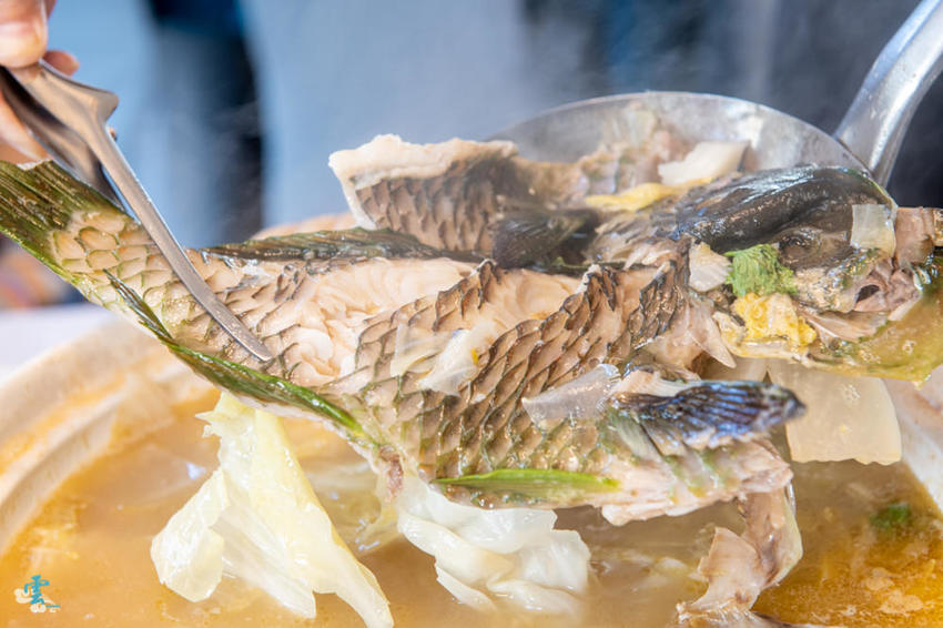 南崁台茂美食》明上園新川湘料理 – 老罈酸湯魚火鍋香氣宜人 麻辣鮮香的道地川味功夫合菜   - 時空幻境 凌雲江海清
