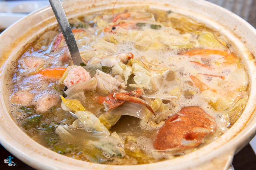 南崁台茂美食》明上園新川湘料理 – 老罈酸湯魚火鍋香氣宜人 麻辣鮮香的道地川味功夫合菜   - 時空幻境 凌雲江海清