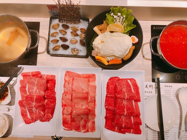 桃園市桃園區美食推薦天銅火鍋桃園店 桃園 天銅火鍋達人 桃園店 鄰近桃園火車站 軌道式的送餐設計 肉片以車身直送超可愛 Walkerland Taipeiwalker Japanwalker Walkerland 桃園市桃園區美食推薦天銅火鍋桃園店 桃園 天銅火鍋達人 桃園店 鄰近桃園火車站 軌道式的送餐設計 肉片以車身直送超可愛 Walkerland Taipeiwalker Japanwalker Walkerland