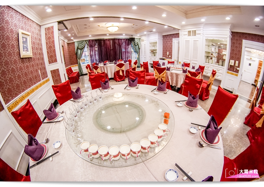 2018高雄母親節餐廳推薦,頂鮮擔仔麵高雄店,(原台南担仔麵高雄店),犒賞媽媽品嚐波士頓龍蝦海鮮大餐,5/1-5/13加碼抽dyson吹風機 - 大胃米粒 DAVID & MILLY