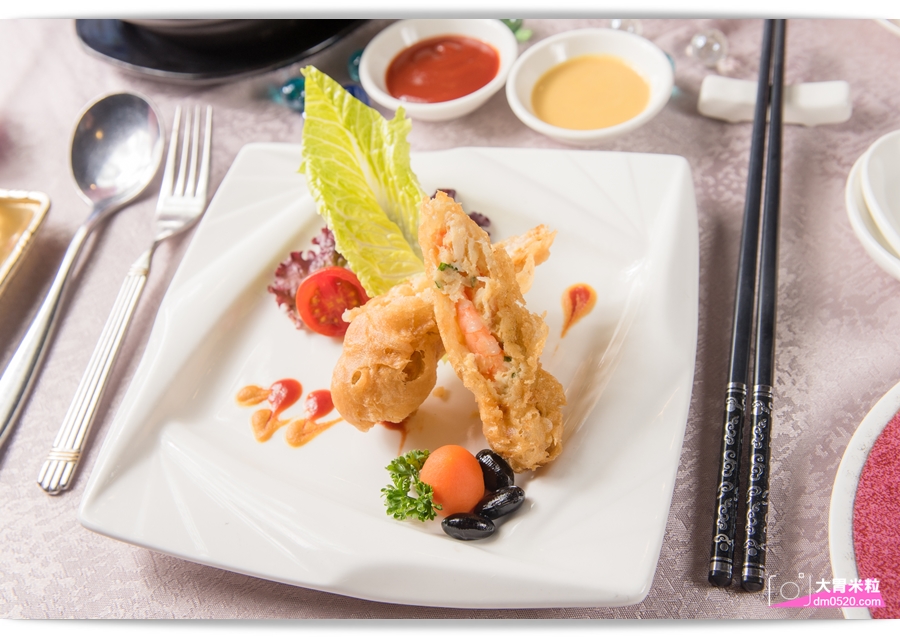 2018高雄母親節餐廳推薦,頂鮮擔仔麵高雄店,(原台南担仔麵高雄店),犒賞媽媽品嚐波士頓龍蝦海鮮大餐,5/1-5/13加碼抽dyson吹風機 - 大胃米粒 DAVID & MILLY