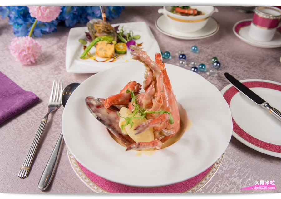 2018高雄母親節餐廳推薦,頂鮮擔仔麵高雄店,(原台南担仔麵高雄店),犒賞媽媽品嚐波士頓龍蝦海鮮大餐,5/1-5/13加碼抽dyson吹風機 - 大胃米粒 DAVID & MILLY