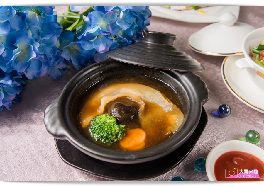 2018高雄母親節餐廳推薦,頂鮮擔仔麵高雄店,(原台南担仔麵高雄店),犒賞媽媽品嚐波士頓龍蝦海鮮大餐,5/1-5/13加碼抽dyson吹風機 - 大胃米粒 DAVID & MILLY