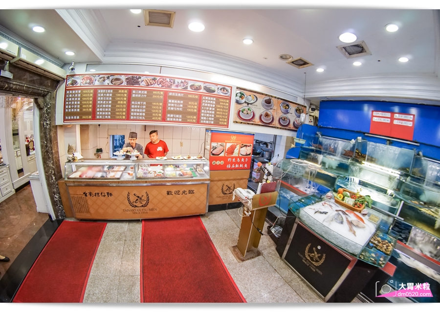 2018高雄母親節餐廳推薦,頂鮮擔仔麵高雄店,(原台南担仔麵高雄店),犒賞媽媽品嚐波士頓龍蝦海鮮大餐,5/1-5/13加碼抽dyson吹風機 - 大胃米粒 DAVID & MILLY