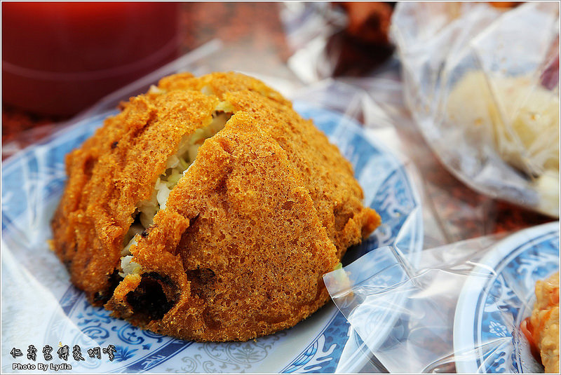 【食記│台南】歸仁仁壽宮前的傅家の蚵嗲~歸仁在地人推薦/台式下午茶/黑輪米血一支七元銅板價/必點炸甜不辣、炸雞翅