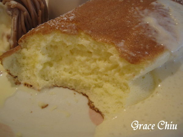 雲の鬆餅 Woosaパンケーキ 屋莎鬆餅屋(京站店)