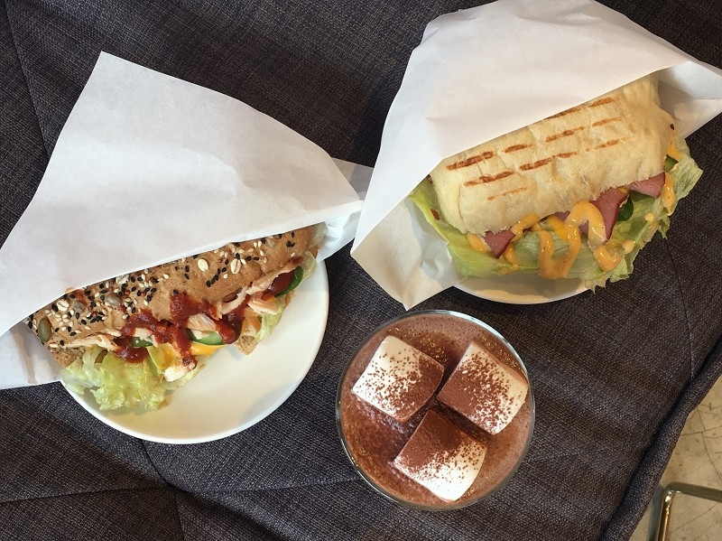 【土城｜永寧站】FUWA CAFE＿韓風滿點的複合式咖咖廳＿讓人秒變韓妞的粉嫩系裝潢