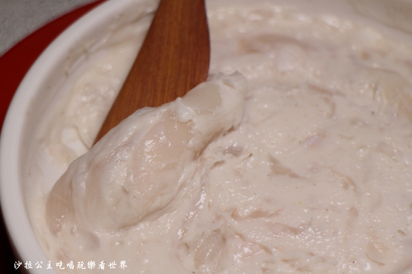 双月牌沙茶爐(新北市中華店):新莊人氣美食/海鮮塔『二月牌沙茶爐(新北市中華店)』火鍋/排隊美食