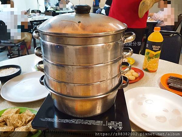 二月牌沙茶爐 溫體牛%2F海鮮塔火鍋_Tina愛分享 二月牌沙茶爐 溫體牛%2F海鮮塔火鍋_Tina愛分享