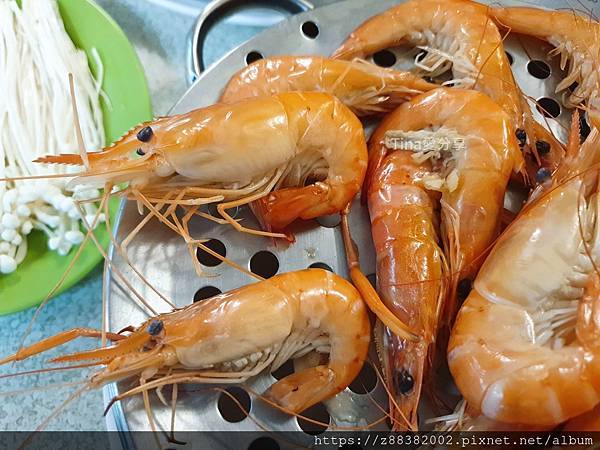 二月牌沙茶爐 溫體牛%2F海鮮塔火鍋_Tina愛分享 二月牌沙茶爐 溫體牛%2F海鮮塔火鍋_Tina愛分享