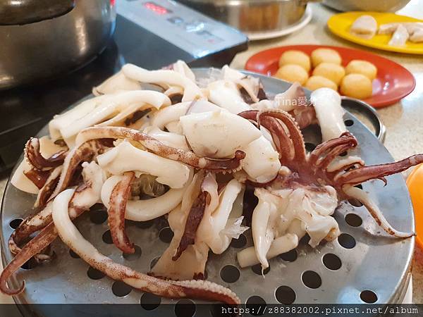 二月牌沙茶爐 溫體牛%2F海鮮塔火鍋_Tina愛分享 二月牌沙茶爐 溫體牛%2F海鮮塔火鍋_Tina愛分享